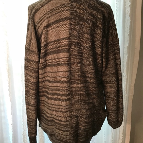 Sweater - Picture 3 of 3